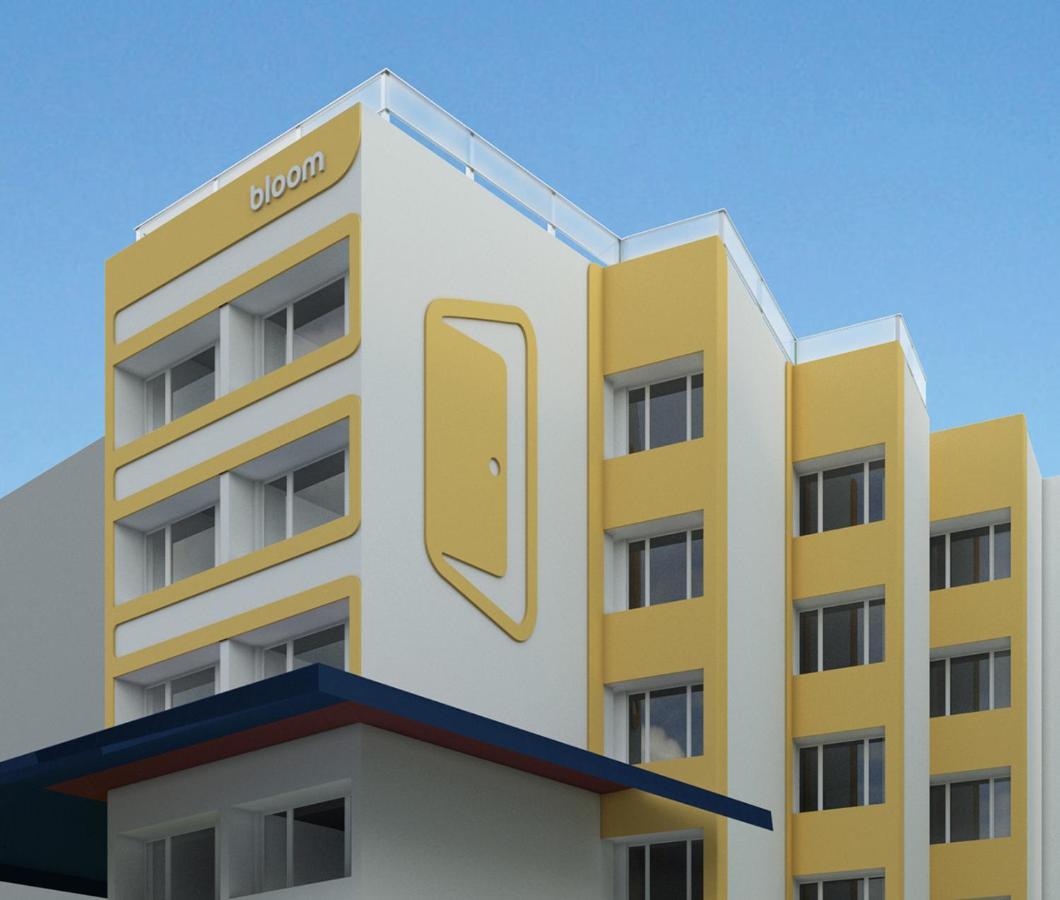 Bloom Hotel - Juhu Mumbai Exterior photo